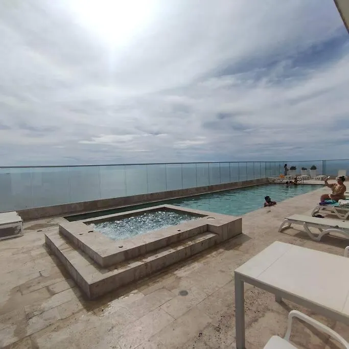 Appartement Palmeto Sunset Moderno Frente Al Mar Piso 26 Pisina, Gym, Jacuzzi à Cartagène 0*,  Colombie